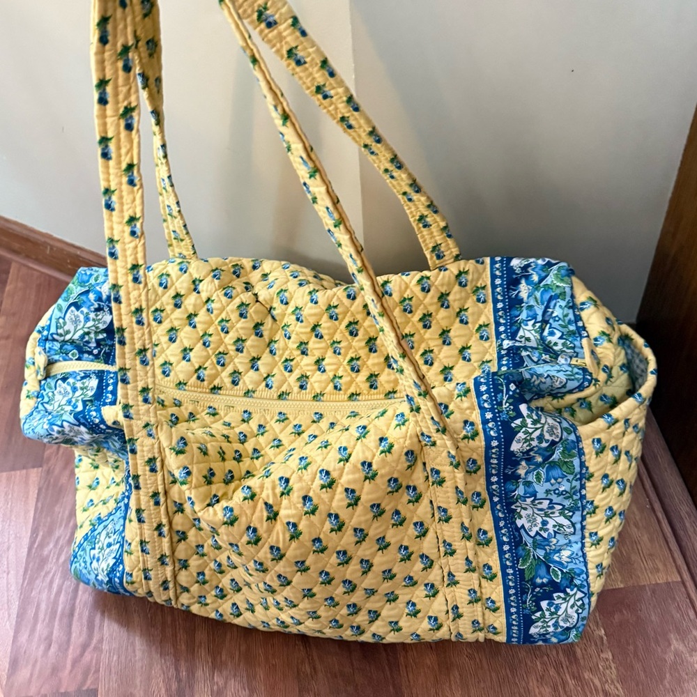 Vera Bradley XL Duffle bag
